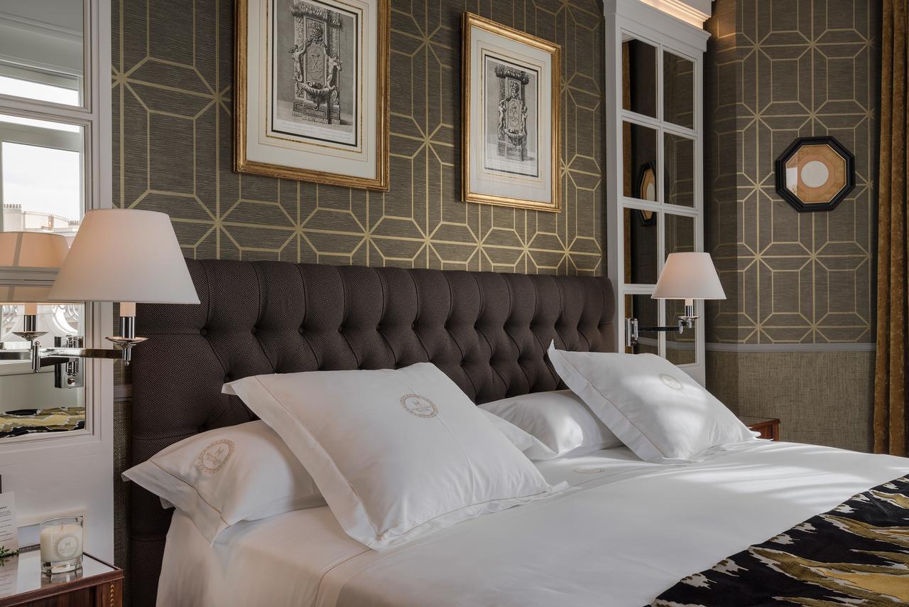 Relais & Chateaux Heritage Hotel Madryt Zewnętrze zdjęcie A bedroom at the hotel
