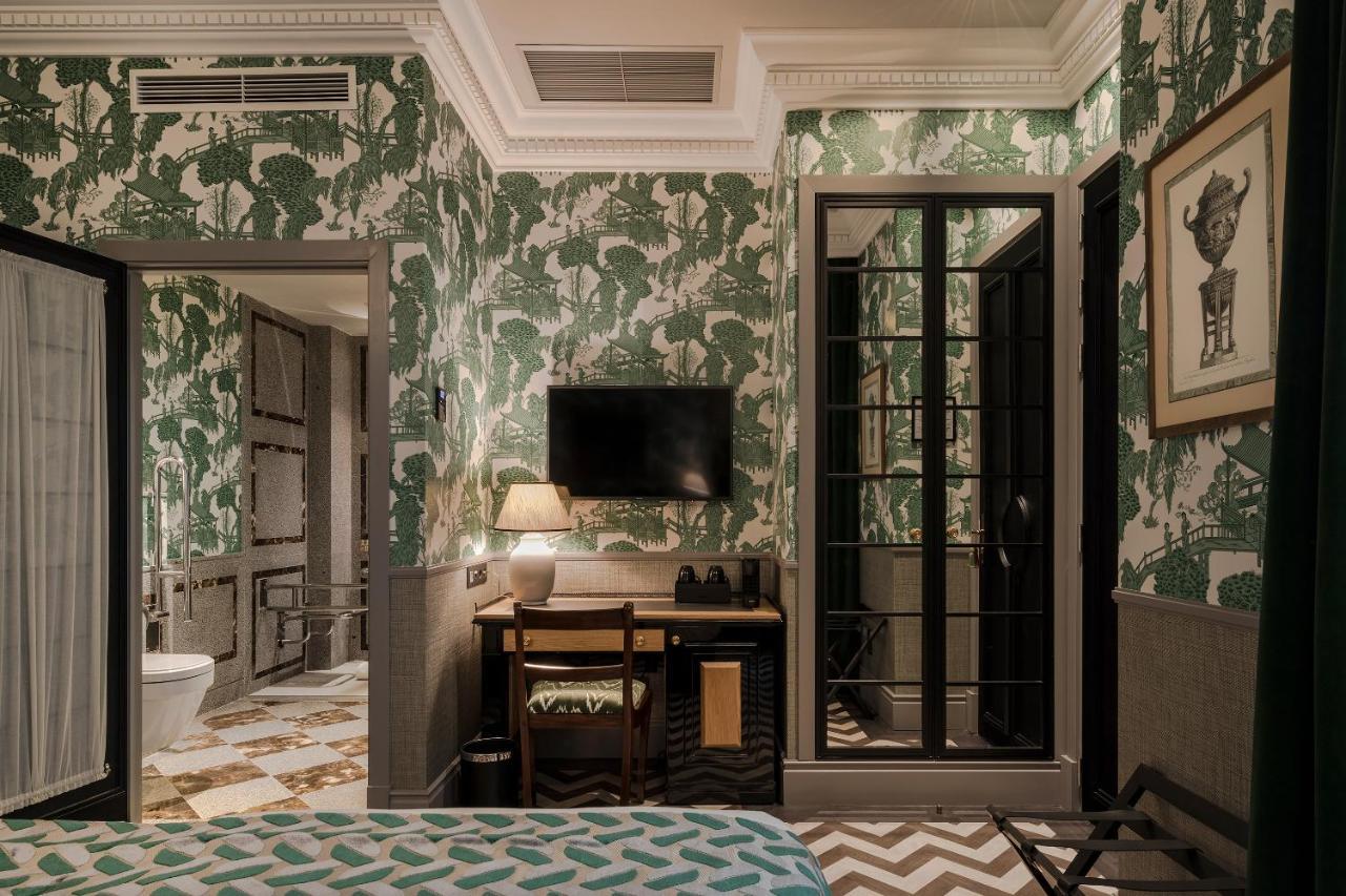 Relais & Chateaux Heritage Hotel Madryt Zewnętrze zdjęcie A room at the hotel
